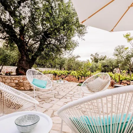 度假居 Tsantri Olive Grove *