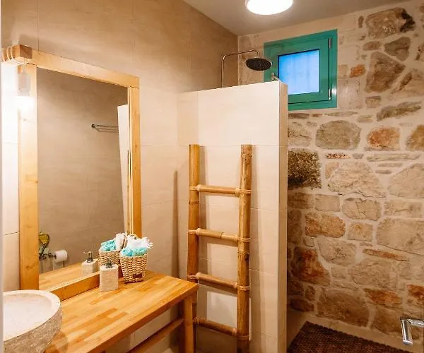 Ferienhaus Tsantri Olive Grove *