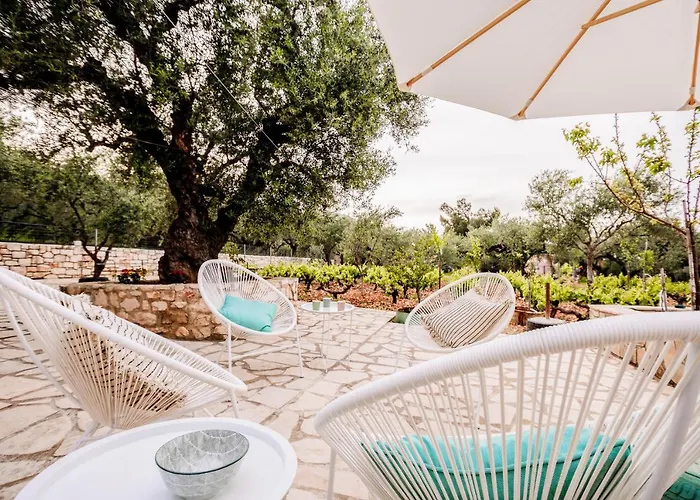 Vakantiehuis Tsantri Olive Grove *